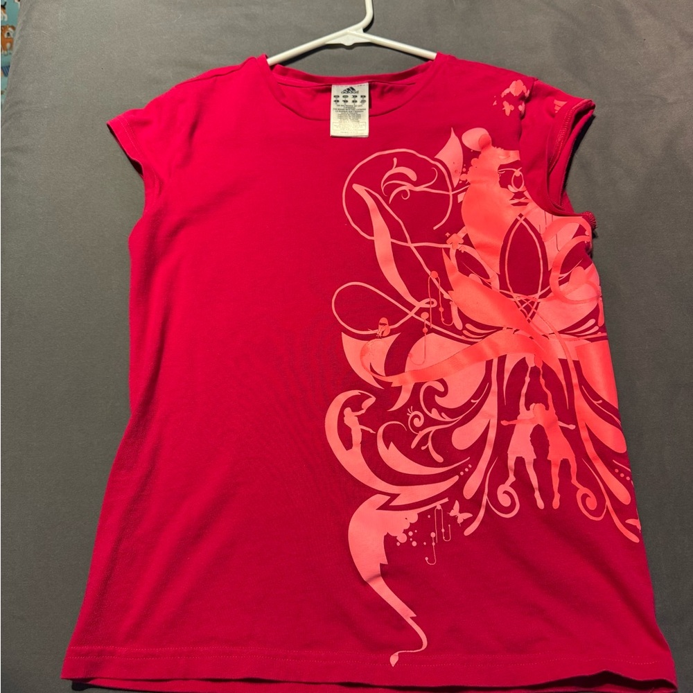 Unique Addidas tennis top size M